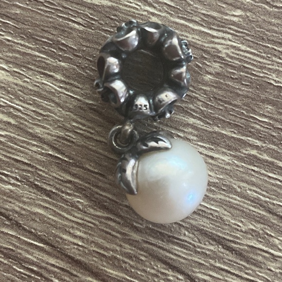 Pandora Forever Bloom Dangle White Pearl Sterling Silver W/ Black Zirconia Gems - Picture 3 of 4